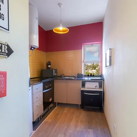 Max Crib - Seafront 2 Bedroom With Ac And Private Parking In * Armação de Pêra