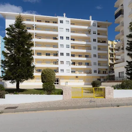 Max Crib - Seafront 2 Bedroom With Ac And Private Parking In * Armação de Pêra